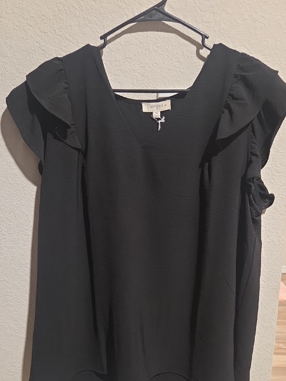 Umgee Black Ruffle Sleeve V-Neck Blouse